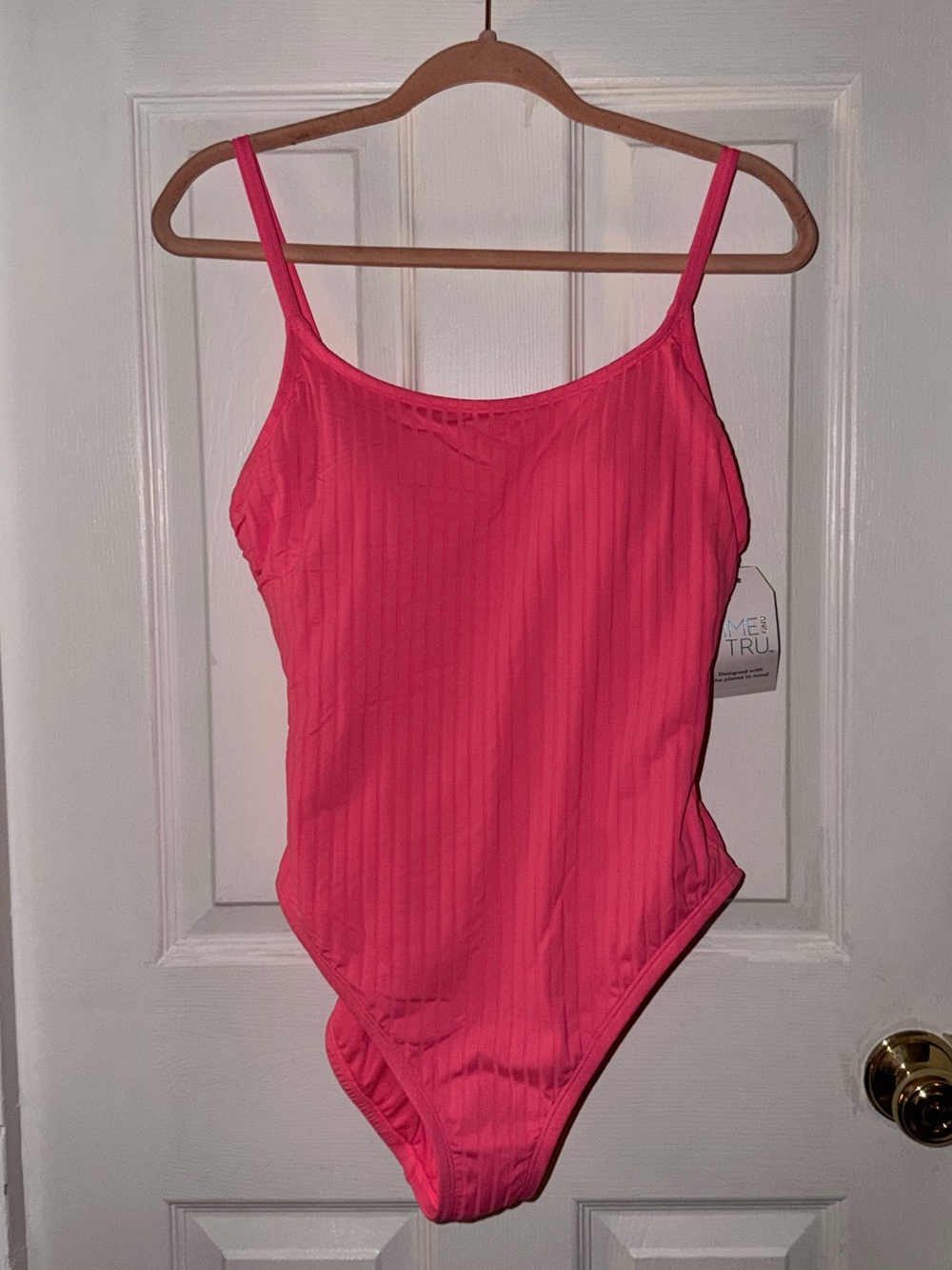 New With Tags Bright Pink Ribbed One-Piece Swimsuit Large 12/14